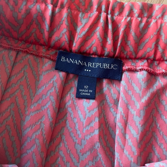 Banana Republic Skirt - Picture 3 of 6